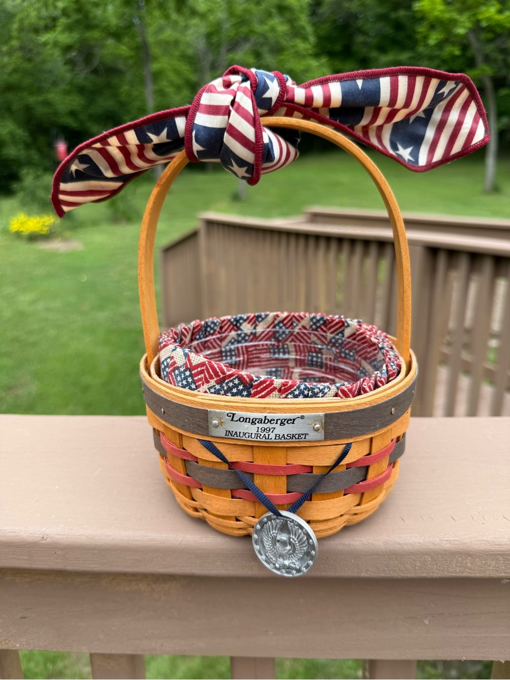 Longaberger 1997 Inaugural Basket w/ Liner, Protector, Tie-on Red White Blue